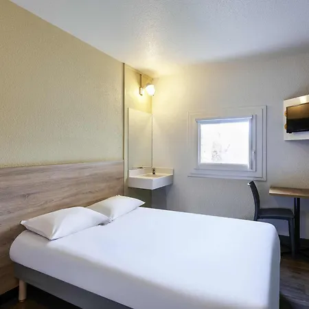Hotel Hotelf1 Toulouse Aéroport 3*